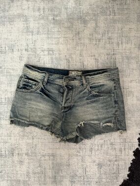Free People Distressed Denim Shorts Size 26 | Light Wash | Low Rise Boho
